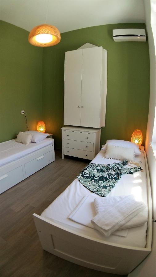Villa Miranda Chalki Town Екстер'єр фото